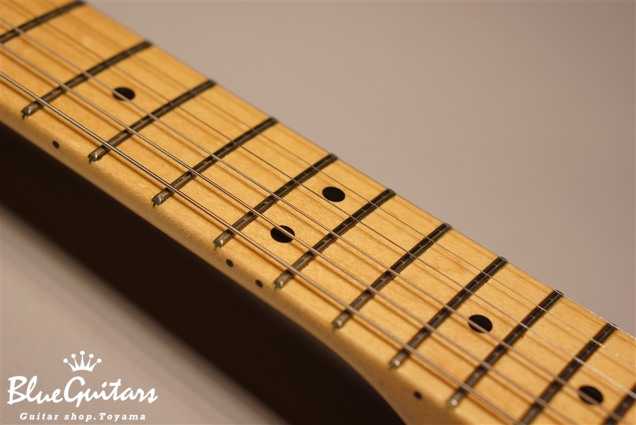 American Standard Stratocaster - Black/Maple
