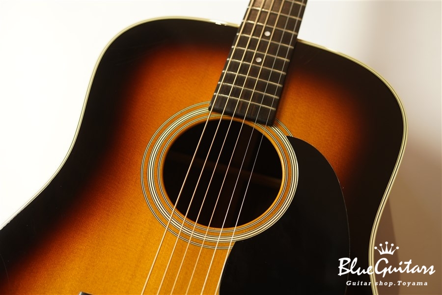 Martin 1995年製 D-28 Standard - Sunburst | Blue Guitars Online Store
