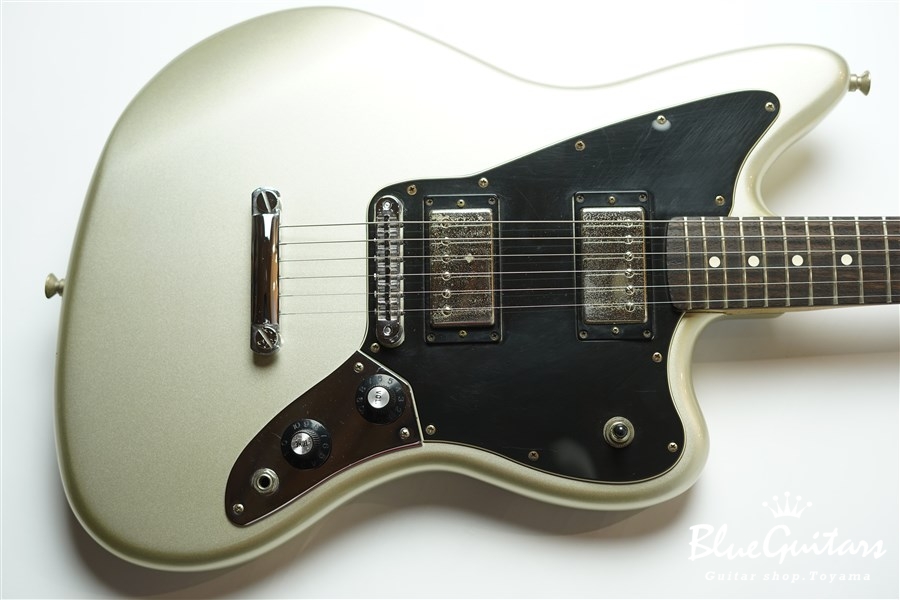 Fender Mexico Blacktop Jaguar HH - Silver | Blue Guitars Online Store