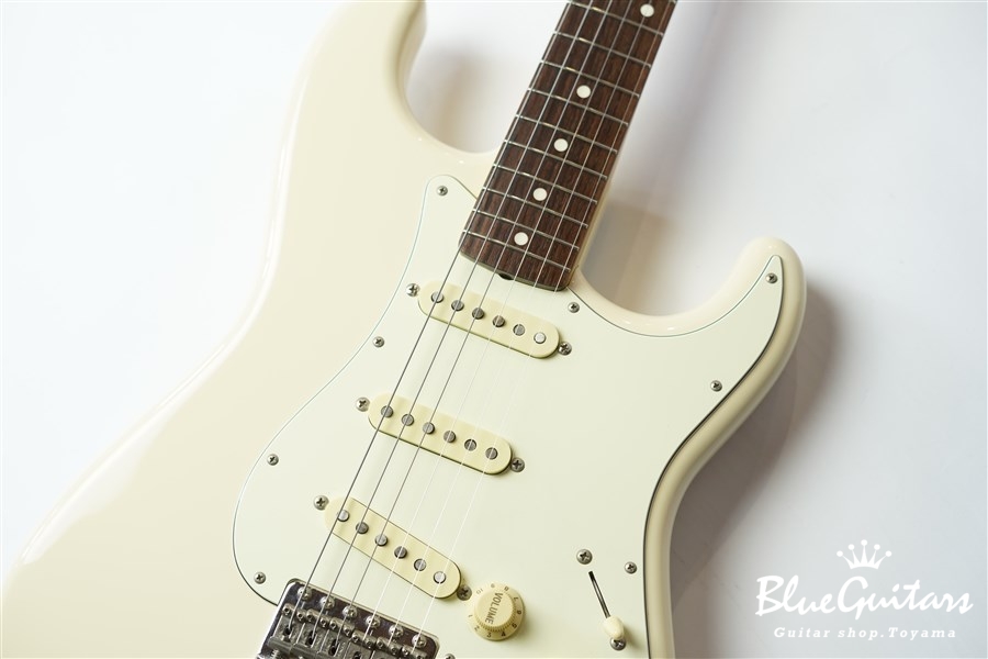 ギター Fender Japan ST62-TX Fender JAPAN ST62-TX - Vintage White | Blue Guitars Online Store