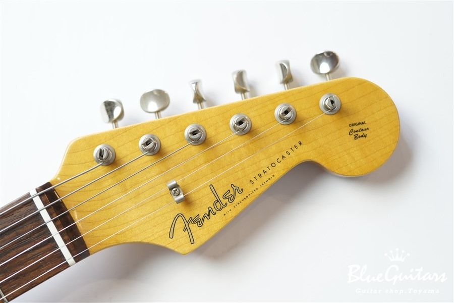 Fender JAPAN ST62-TX - Vintage White | Blue Guitars Online Store