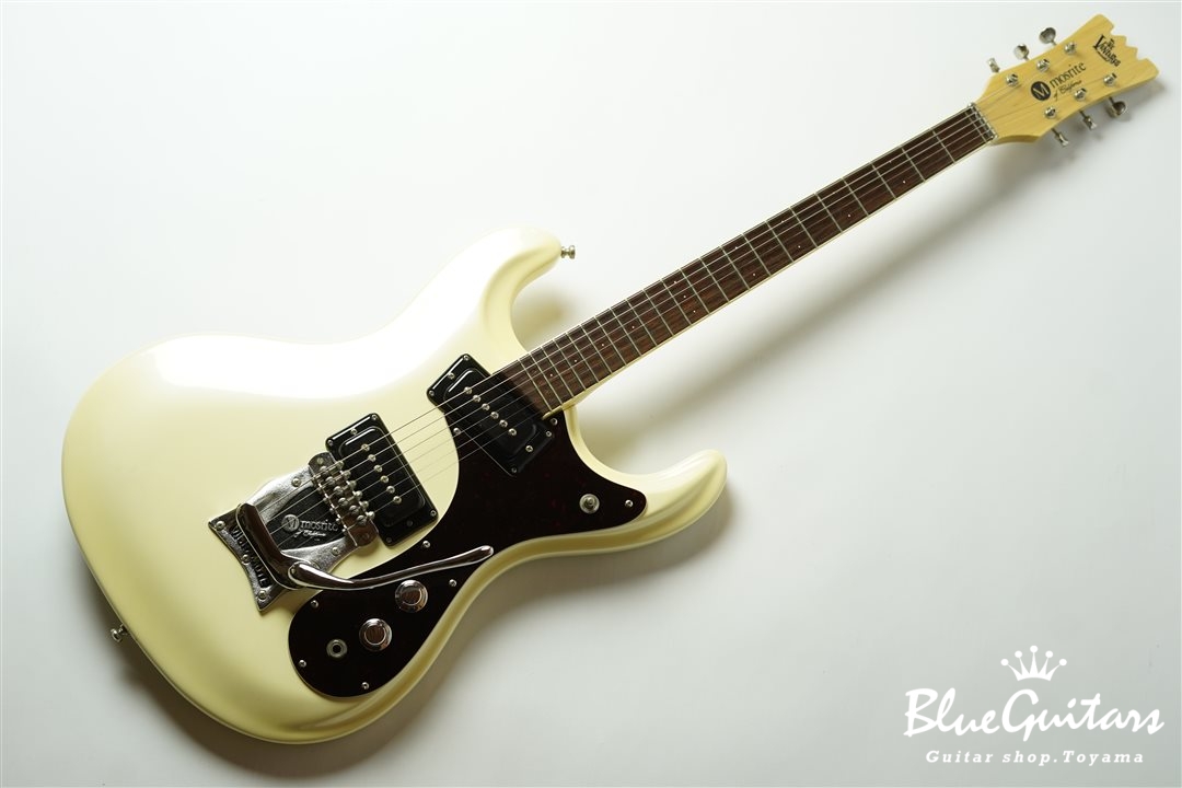 Mosrite USA V-64 Reissue - Pearl White | Blue Guitars Online Store