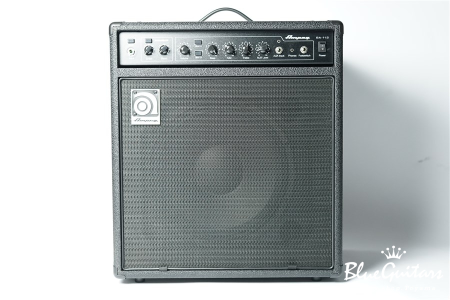 ampeg b30