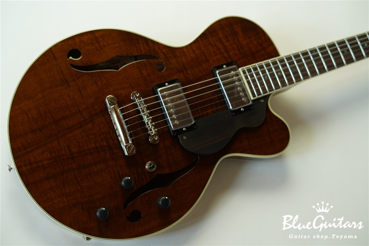 Rozeo Ladybug-CB 2021 KOA HB #437 | Blue Guitars Online Store Rozeo Ladybug-CB 2021 KOA HB #437 | Blue Guitars Online Store