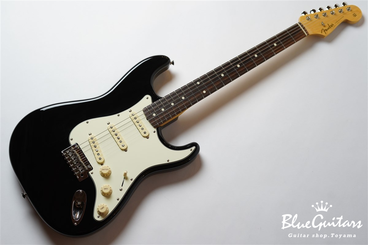 Fender Made in Japan Hybrid 60s Stratocaster - Black | Blue