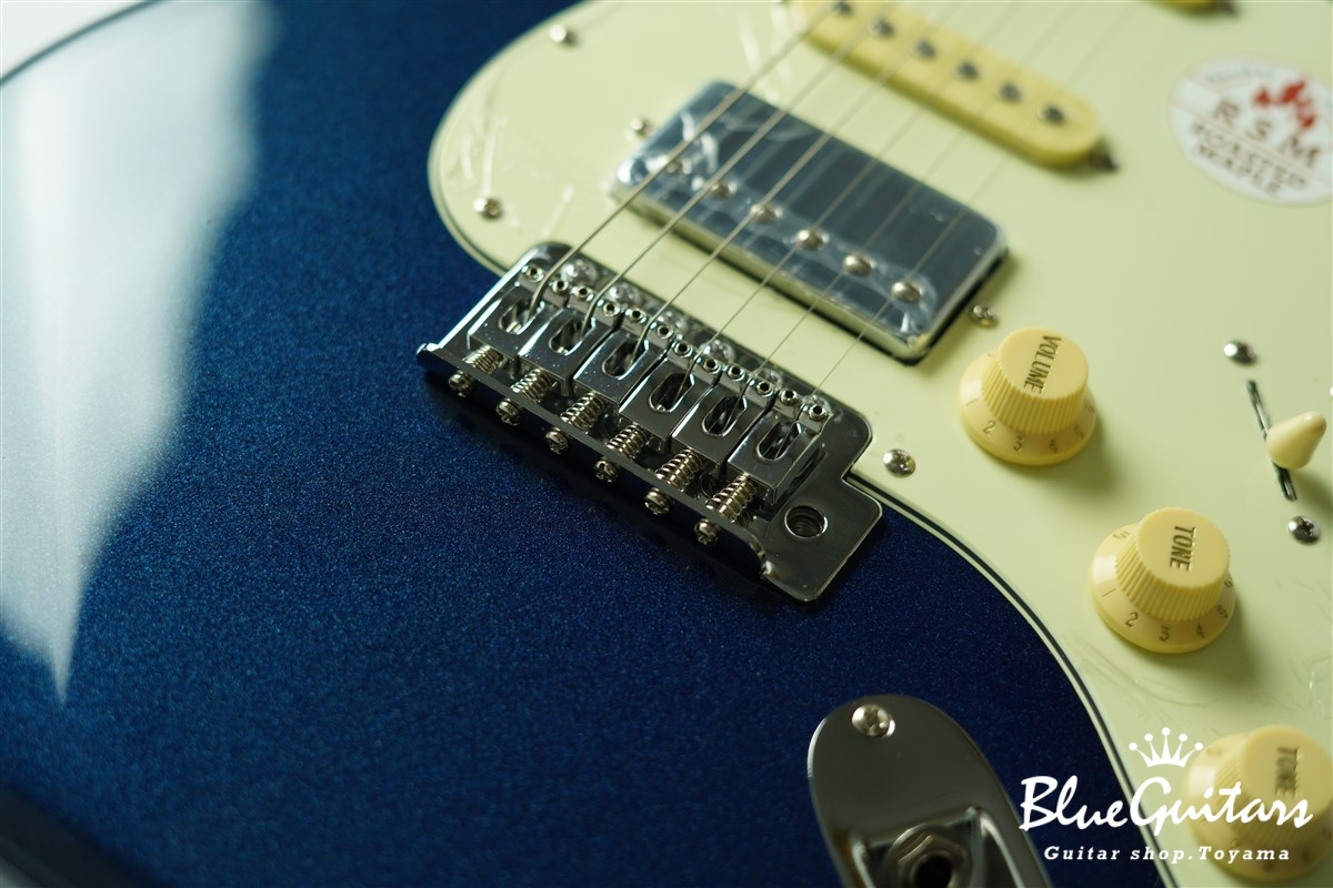 Bacchus BST-2-RSM/R - Deep Lake Placid Blue | Blue Guitars Online