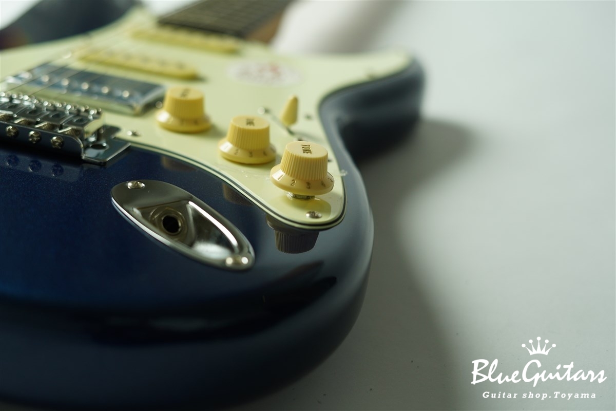 Bacchus BST-2-RSM/R - Deep Lake Placid Blue | Blue Guitars Online