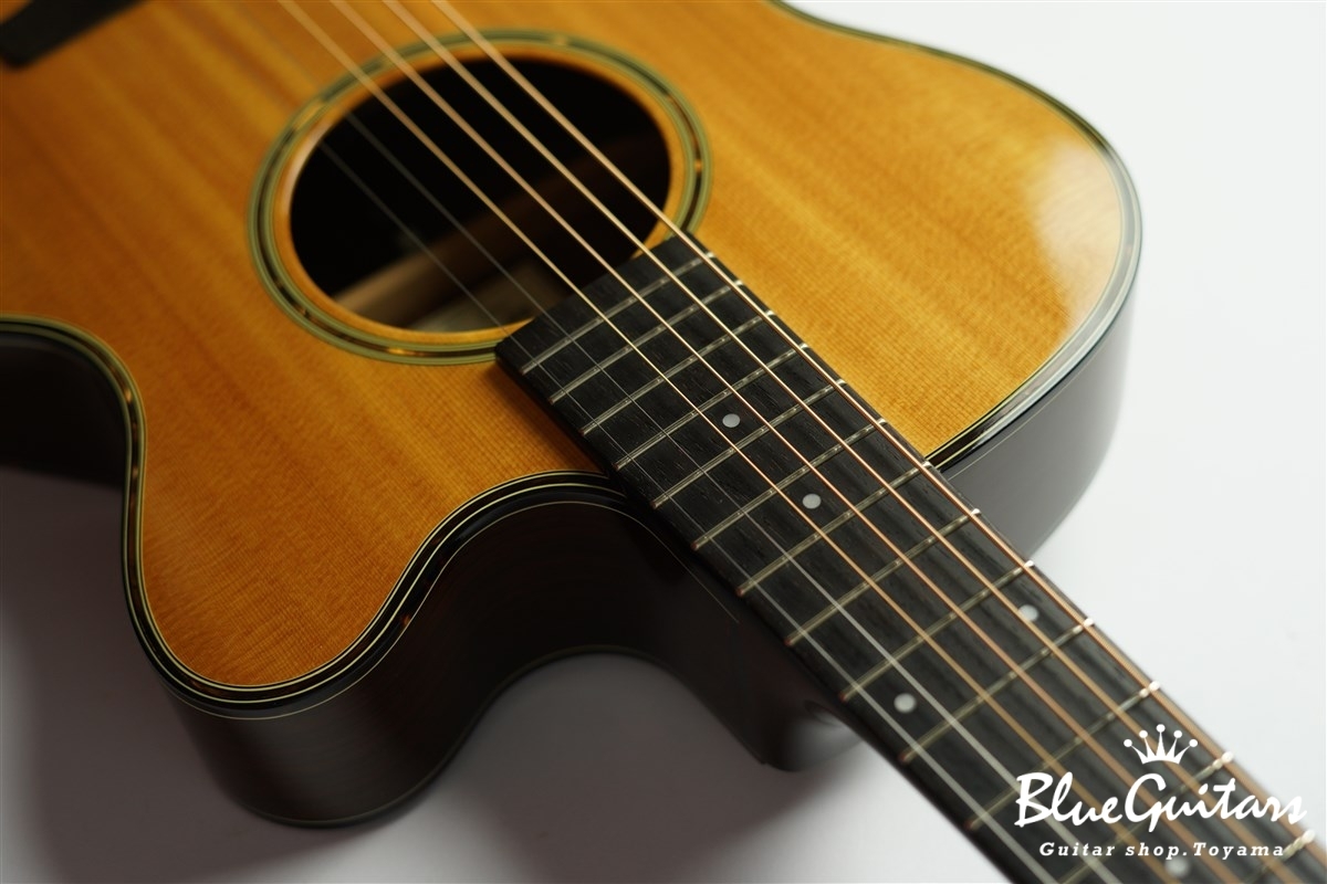 Crews Maniac Sound ES-1500c レフティ Crews Maniac Sound ES-1500C - Natural | Blue Guitars Online