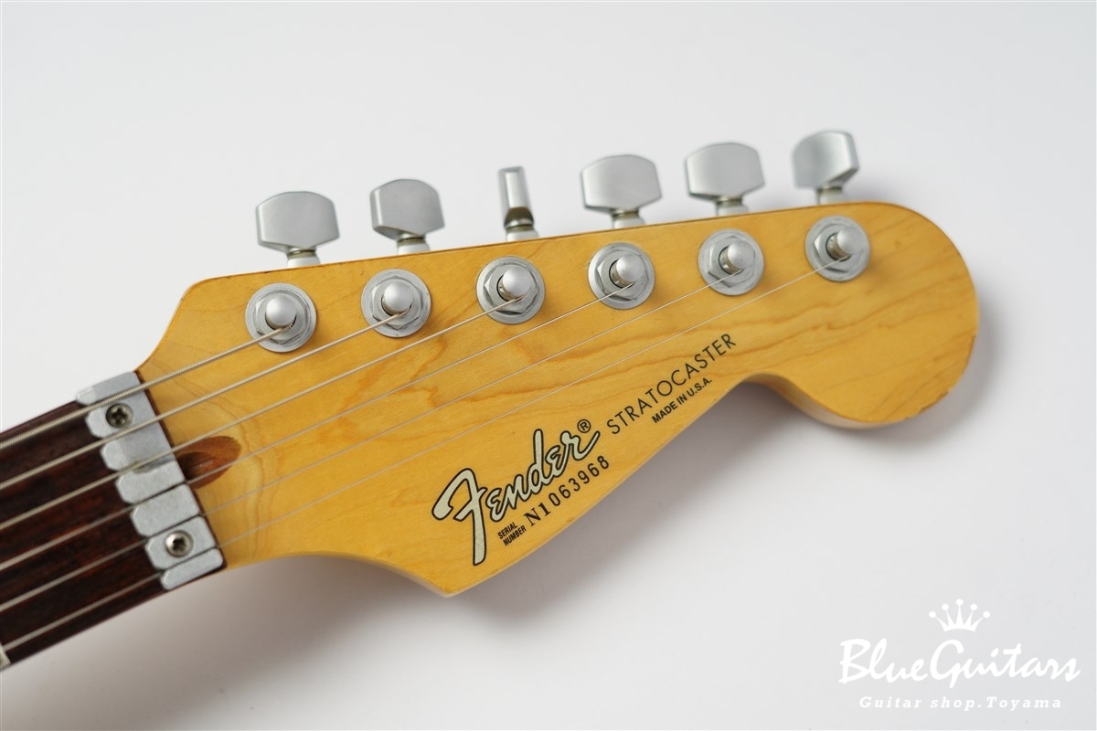 Fender Strat Plus - Blue Pearl Burst | Blue Guitars Online Store
