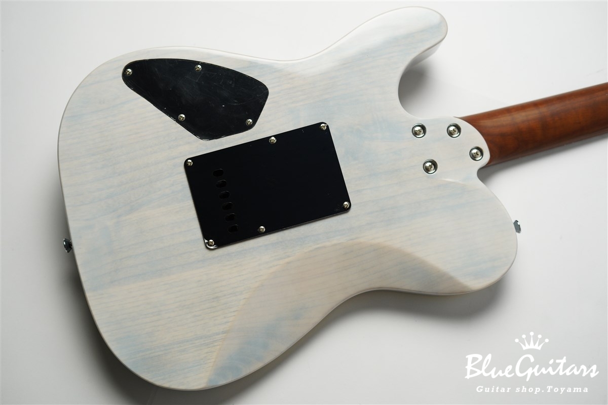 Bacchus TACTICS24-ASH/RSM - White Blonde | Blue Guitars