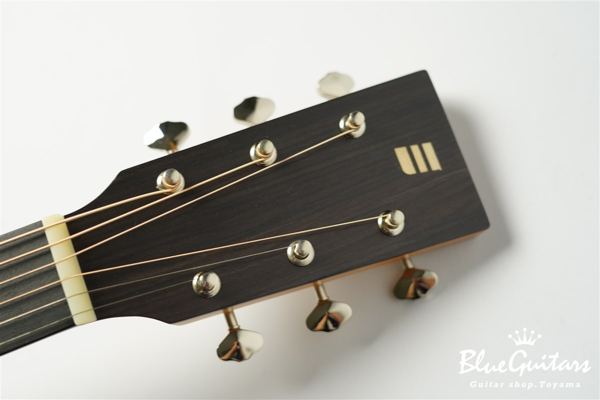 NAGI GUITARS / shiro & kuro - YouTube