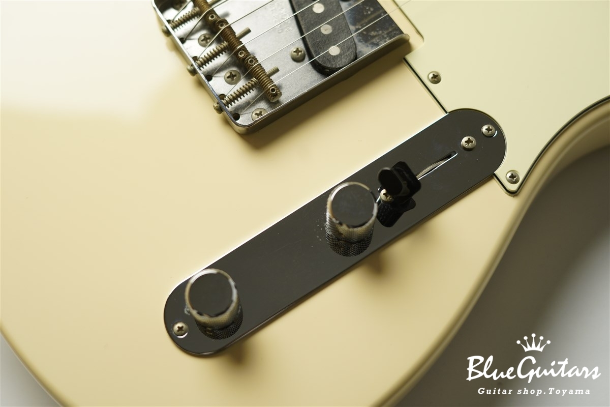 Fender JAPAN TL62-US - Vintage White | Blue Guitars Online Store Fender JAPAN TL62-US - Vintage White | Blue Guitars Online Store