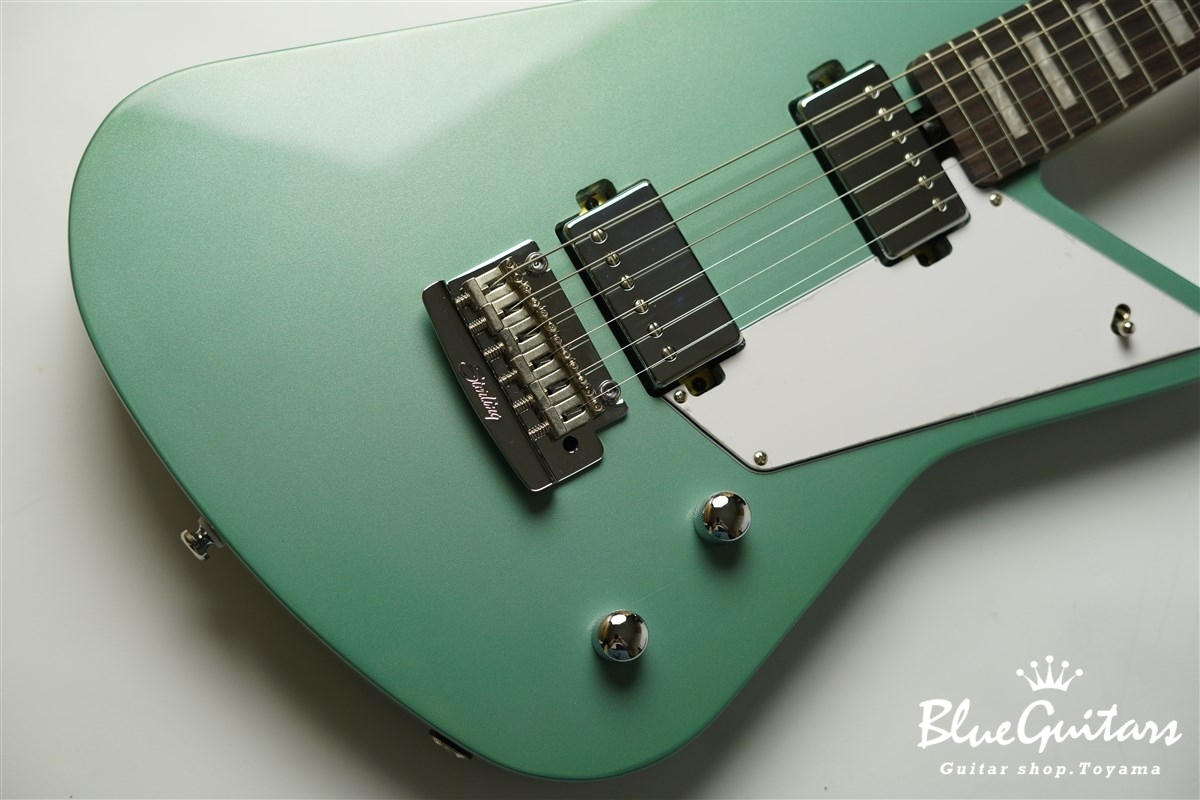 Sterling by MUSIC MAN Mariposa - Dorado Green | Blue Guitars Sterling by MUSIC MAN Mariposa - Dorado Green | Blue Guitars