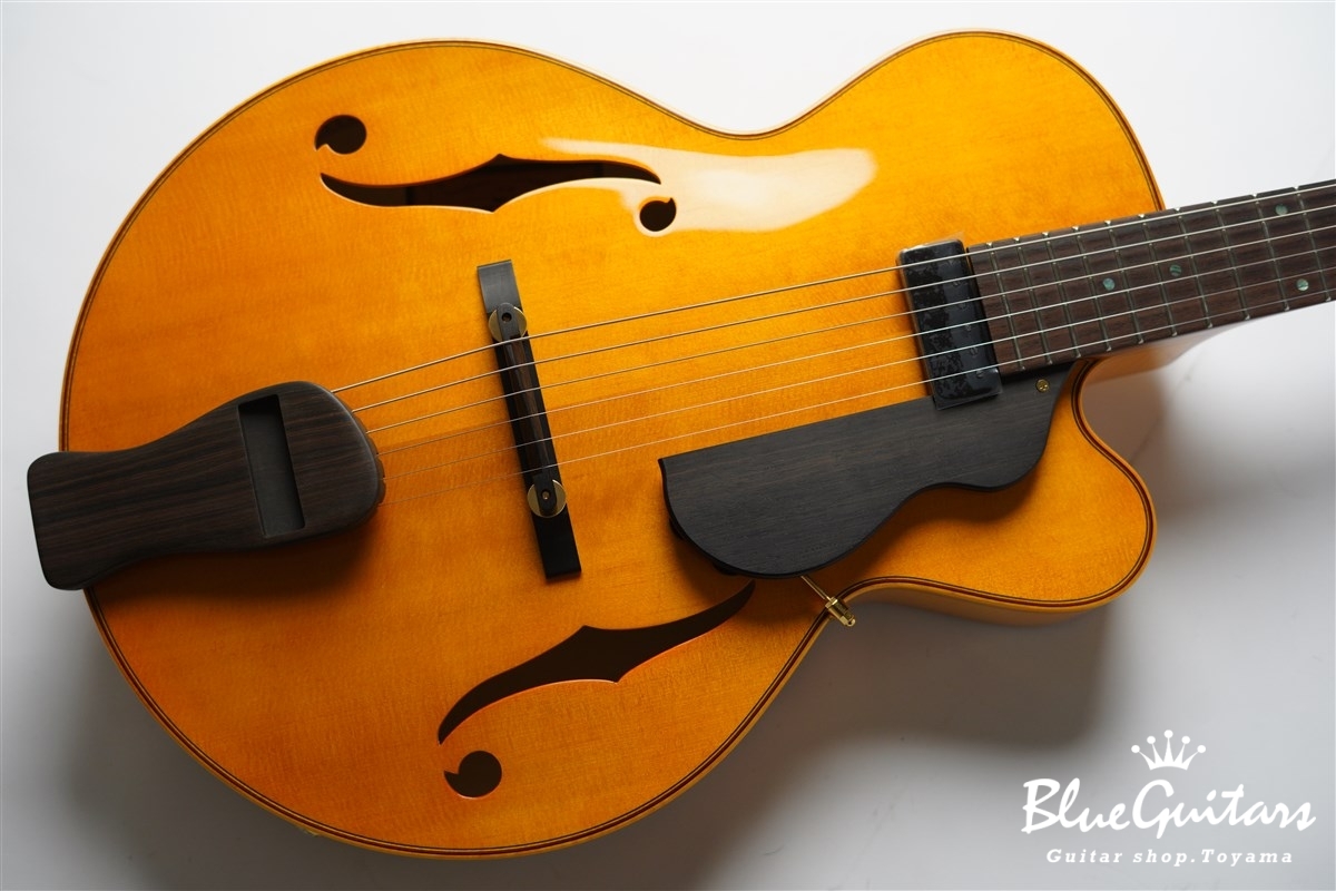 Rozeo Ladybug Ltd. SFM-C/SI | Blue Guitars Online Store