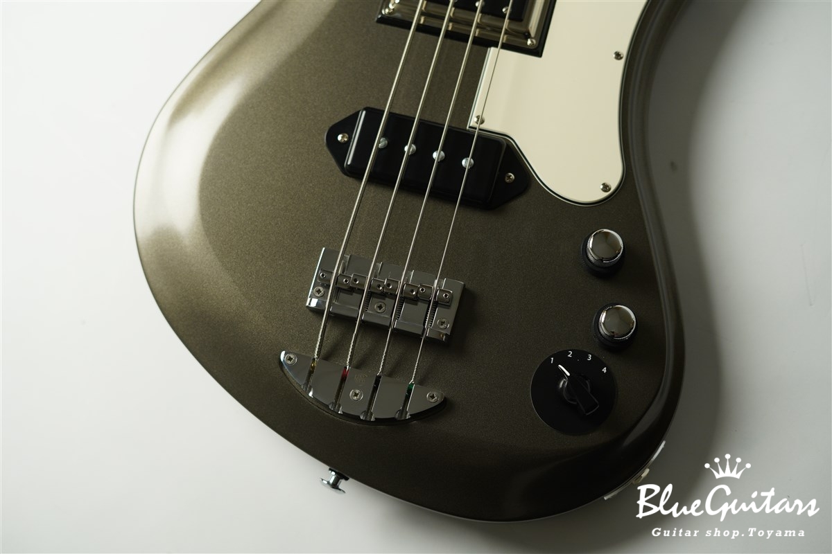 Supreme Collection Stormbreaker Bass - Charcoal Frost Metallic #23023