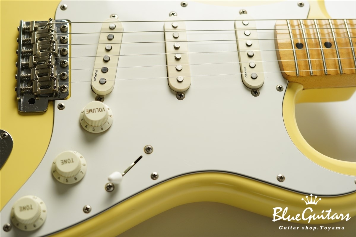 Fender JAPAN ST72-86 DSC - Yellow White | Blue Guitars Online Store