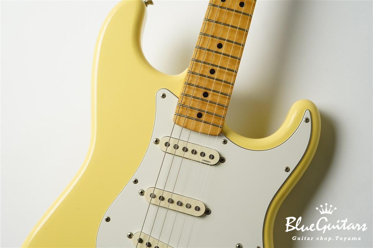 Fender JAPAN ST72-86 DSC - Yellow White | Blue Guitars Online Store