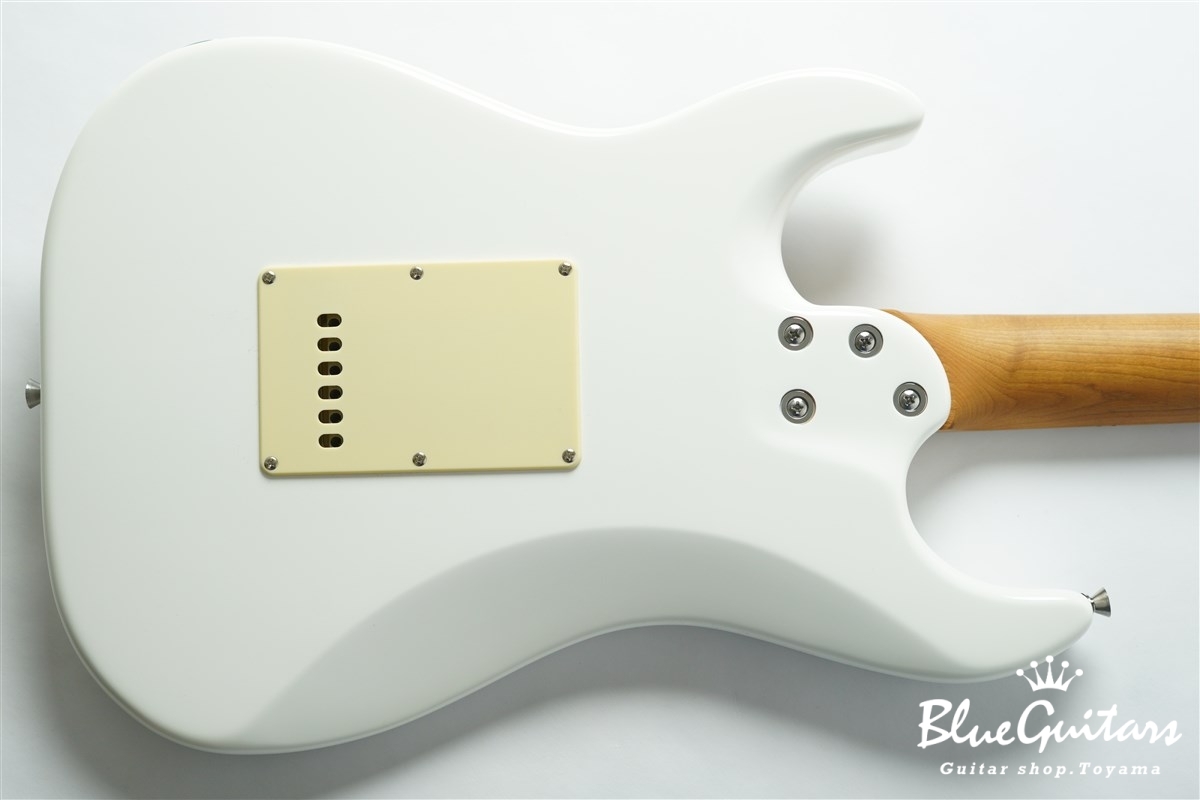 Bacchus GS-2DX RSM/M - White | Blue Guitars Online Store