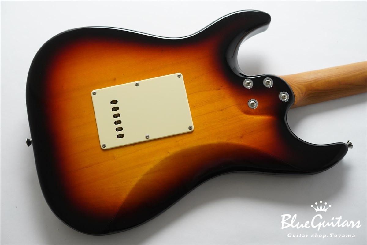 Bacchus GS-2DX RSM/M - 3 Tone Sunburst | Blue Guitars Online Bacchus GS-2DX RSM/M - 3 Tone Sunburst | Blue Guitars Online