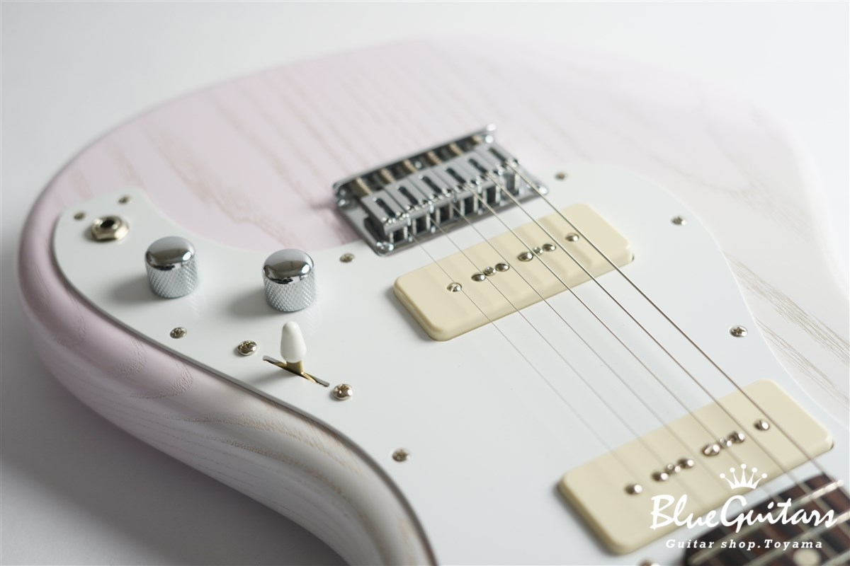 Kanade SOUND DESIGN Amico-HTB-AS - Sakura White | Blue Guitars