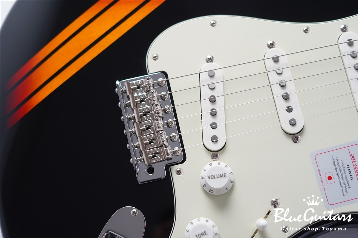 Made in Japan Traditional 2025 Collection ’60s Stratocaster - Competition Black / 3-Color Sunburst