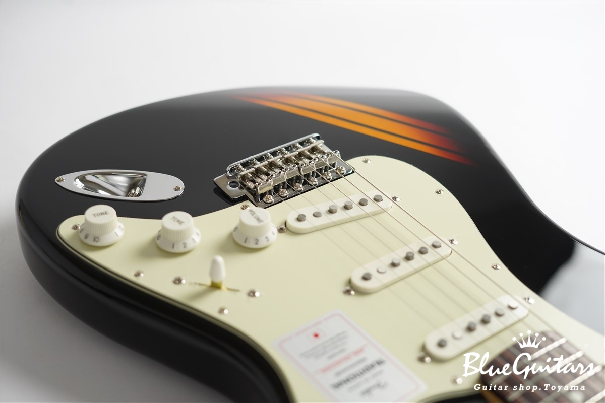 Made in Japan Traditional 2025 Collection ’60s Stratocaster - Competition Black / 3-Color Sunburst