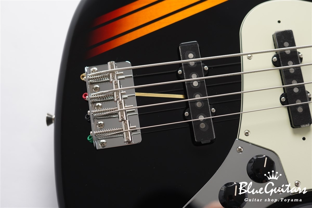 Fender Made in Japan Traditional 2025 Collection '60s Jazz Bass