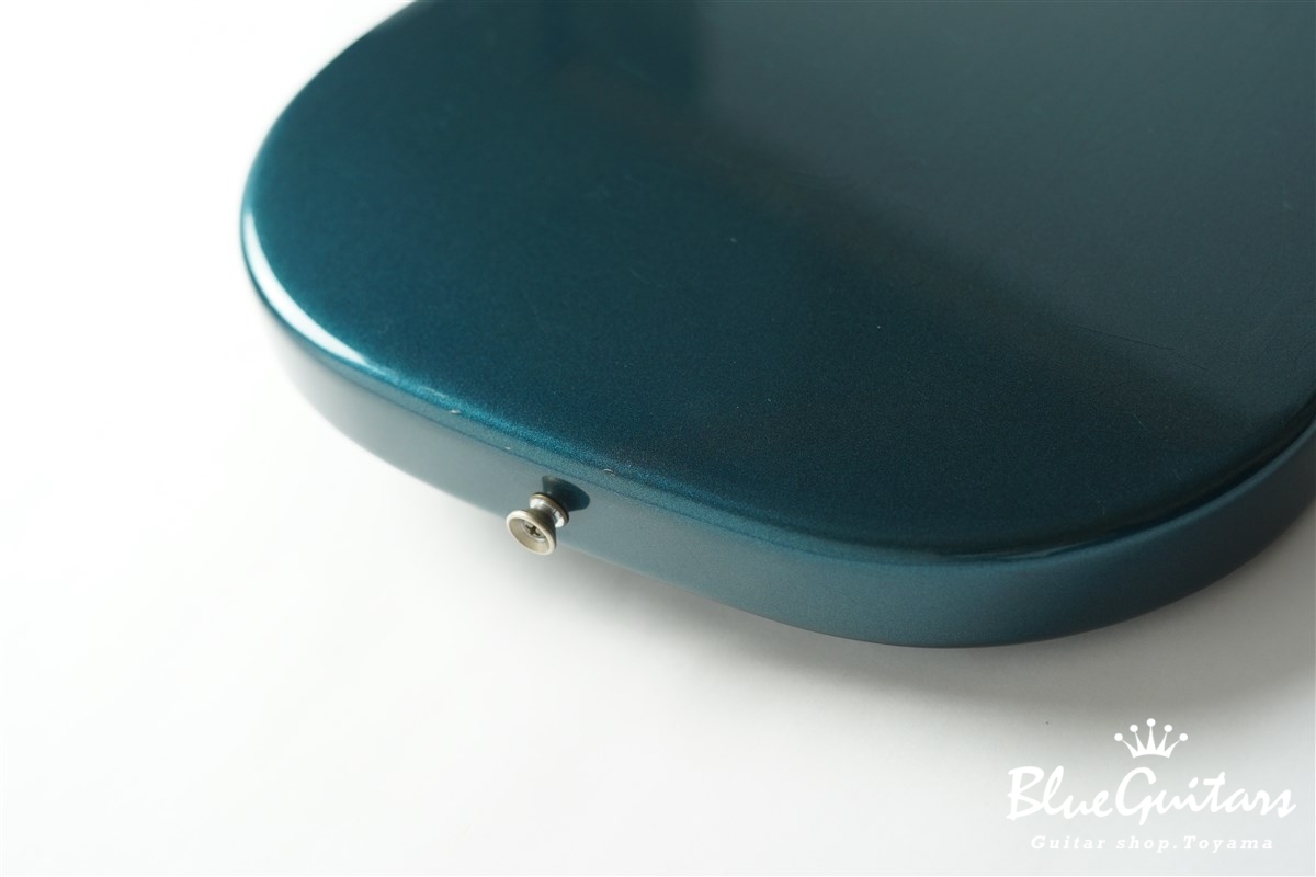 IRIS Plain #231 Light Aged - Mercedes Blue
