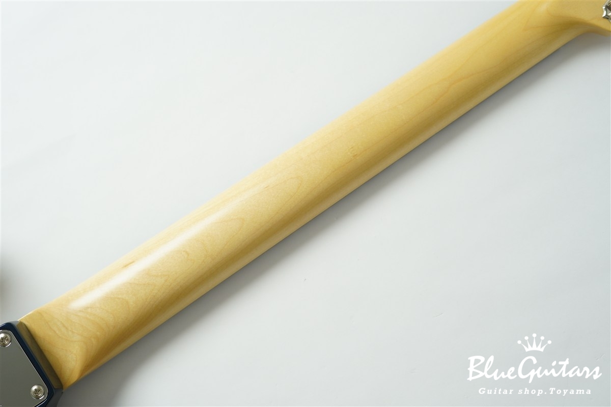 MC1-STD/R - Dark Lake Placid Blue