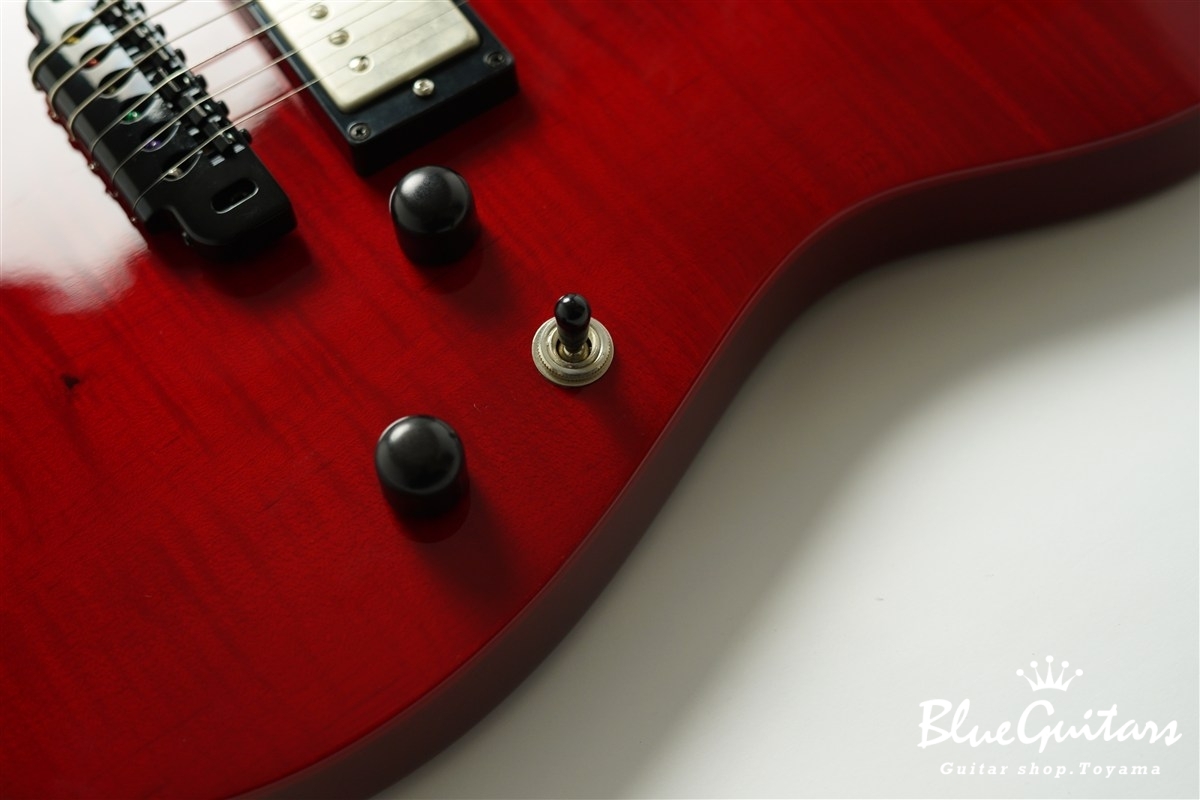 622 BEYOND Maple Top Model - Trans Red