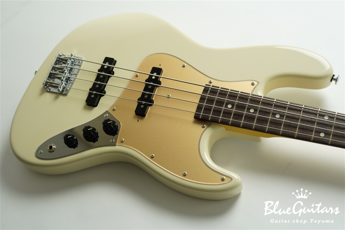 MJ1-STD/R - OWH w/ Acrylic Gold Pickguard