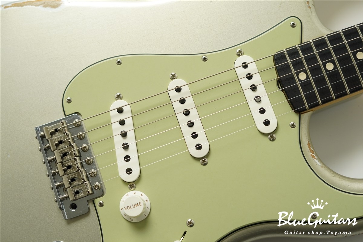 MBS 1961 Stratocaster Journeyman Relic Masterbuilt by Paul Waller - Inca Silver