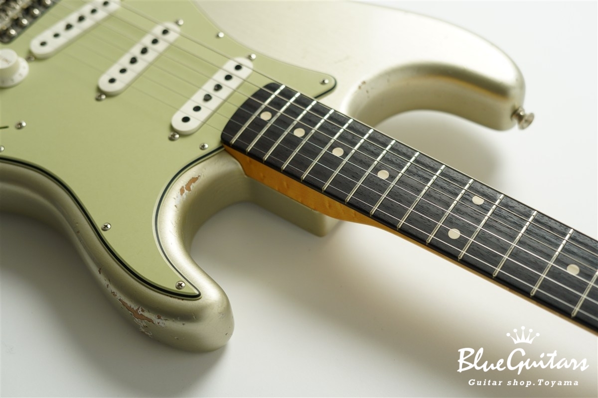 MBS 1961 Stratocaster Journeyman Relic Masterbuilt by Paul Waller - Inca Silver
