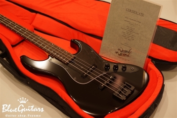 Vibe Standard-4 Model - Black