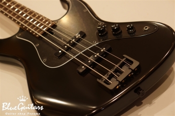 Vibe Standard-4 Model - Black