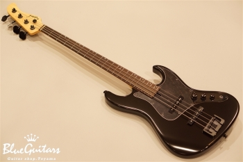 Vibe Standard-4 Model - Black