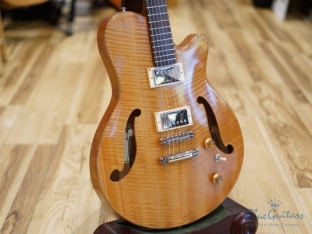 Arcus Semihollow - Amber