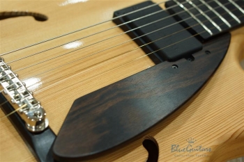 Arcus Thinbody Archtop - Nature