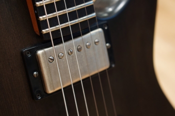 Cirrus Curved Top - Sumi