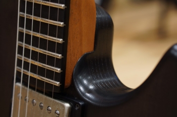 Cirrus Curved Top - Sumi