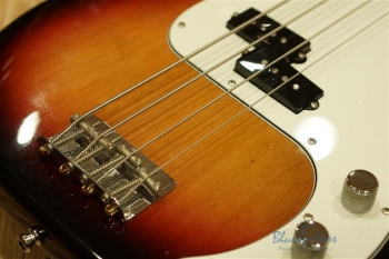 American Vintage 62 Precision Bass - 3CS