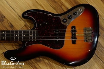 1999年製 American Vintage 1962 Jazz Bass 3Knobs - 3 Color Sunburst