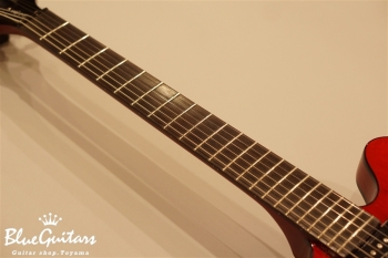Dot Studio - Gloss Cherry