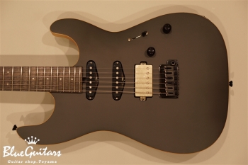 S-622 Alder/R - Black w/Matching Head & Green Solid Logo & Luminlay Face/Side Dot & MG-T