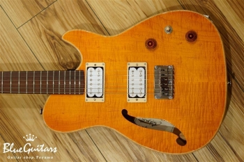 Cirrus Semi-hollow - Burst