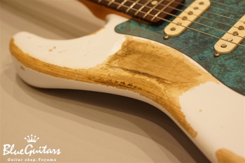 Model S. #010 Heavy Aged - Olympic White with Orii Blue