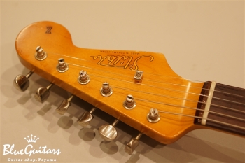 Model S. #010 Heavy Aged - Olympic White with Orii Blue