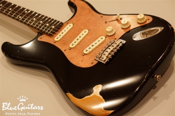 Model S. #005 Medium Aged - Black with Copper Pink