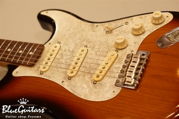 Model S. #004 Medium Aged - 3Tone Sunburst with Antique Silver