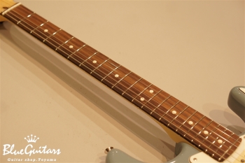 American Professional Stratocaster - Sonic Gray